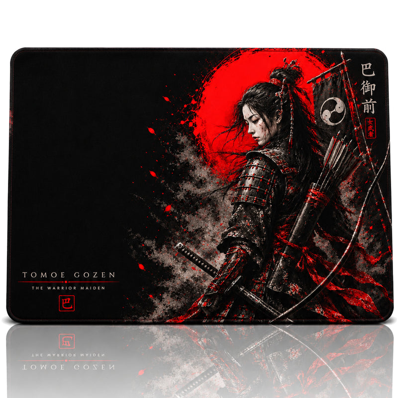 Tomoe Gozen 50x40 cm Oyuncu Mouse Pad — Okçu Kadın Samuray Desenli, Kırmızı Güneş, Kauçuk Taban, Dikişli Kenar