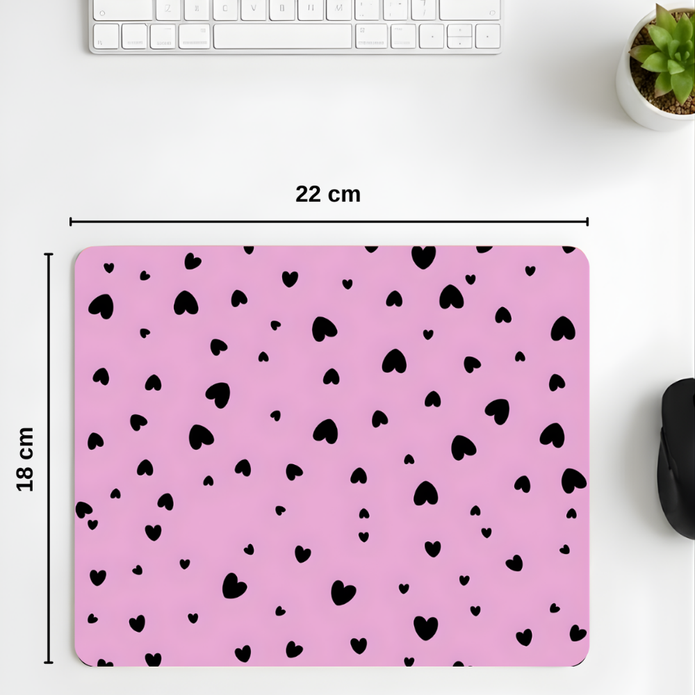 Midnight Hearts desenli mouse pad kullanım görseli