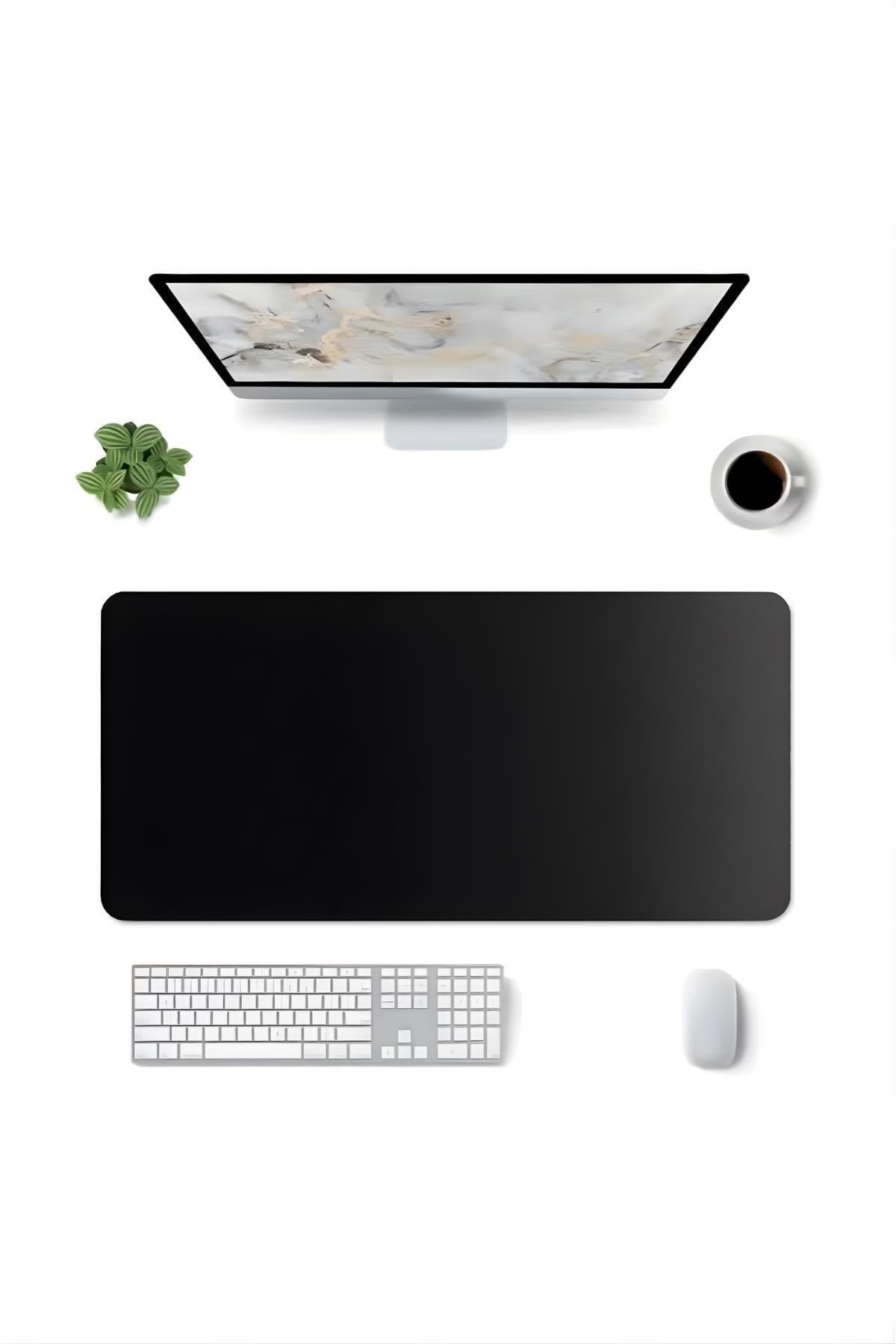 Çok modelli 90x40 cm gaming mouse pad kullanım görseli