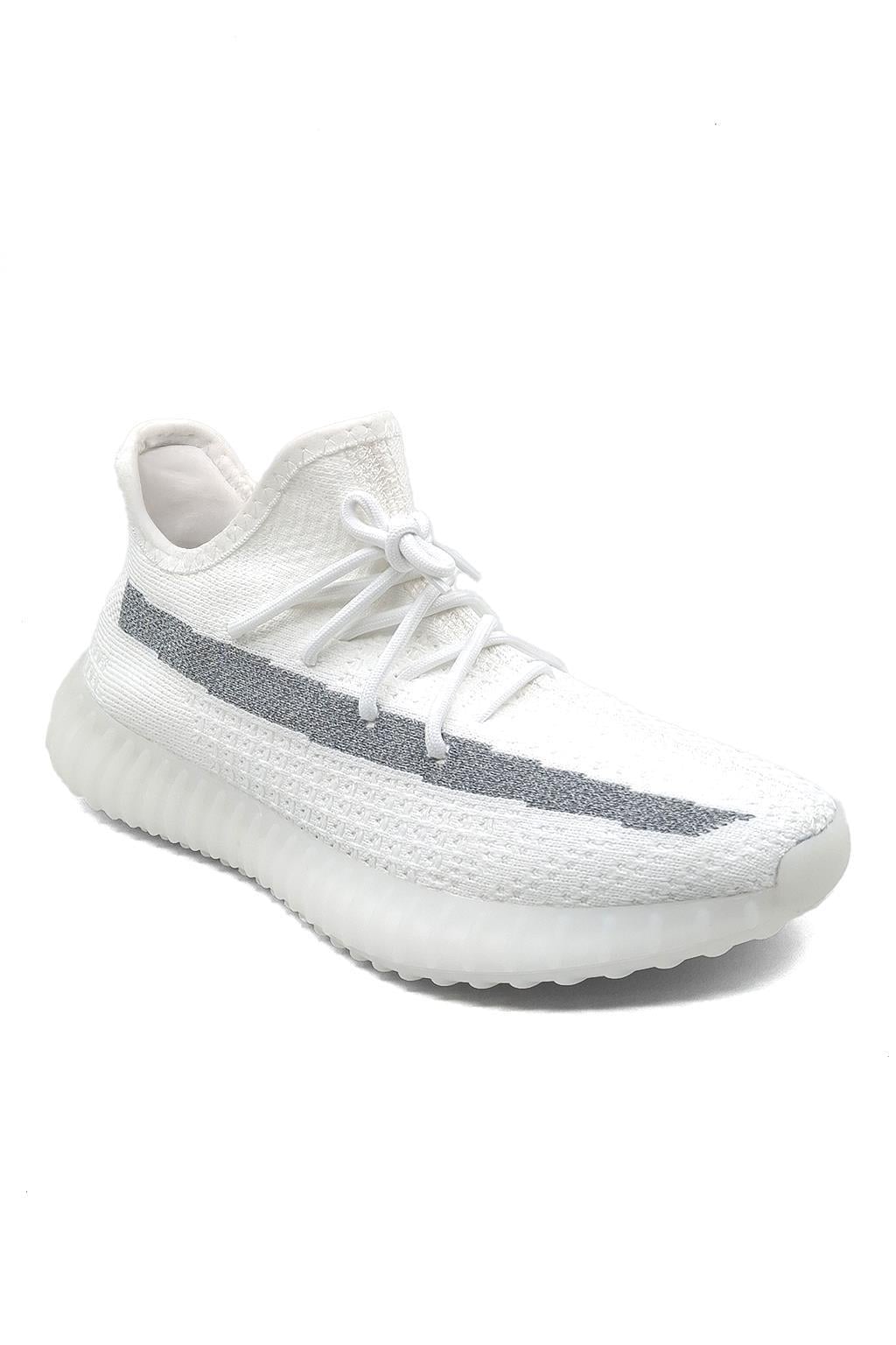 Movement reflektörlü sneaker beyaz kullanım görseli