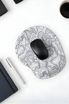 Typography bilek destekli mouse pad beyaz yakın çekim