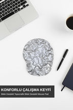 Typography bilek destekli mouse pad beyaz kullanım görseli