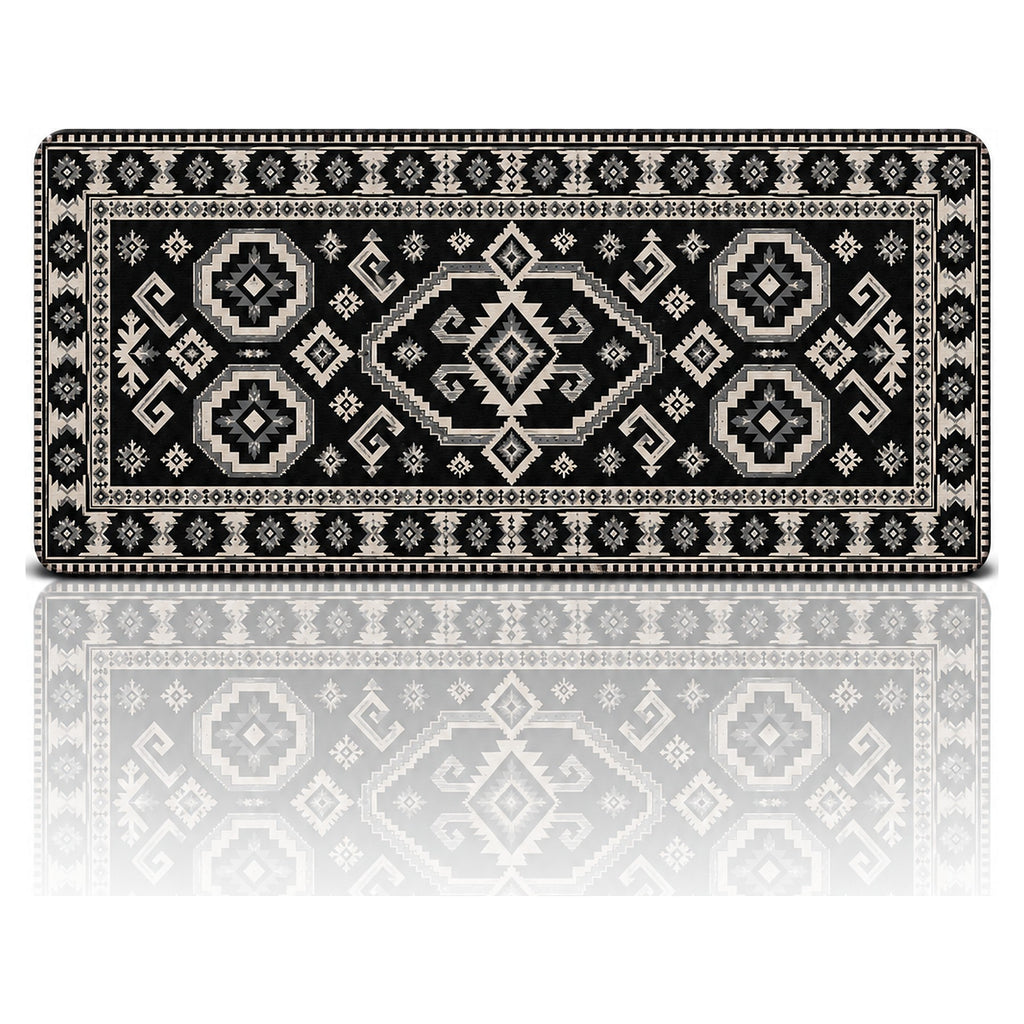 Kömür kilim desenli 90x40 oyuncu mouse pad, siyah-krem madalyon motifli tasarım, önden görünüm