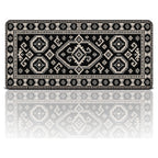 Kömür kilim desenli 90x40 oyuncu mouse pad, siyah-krem madalyon motifli tasarım, önden görünüm