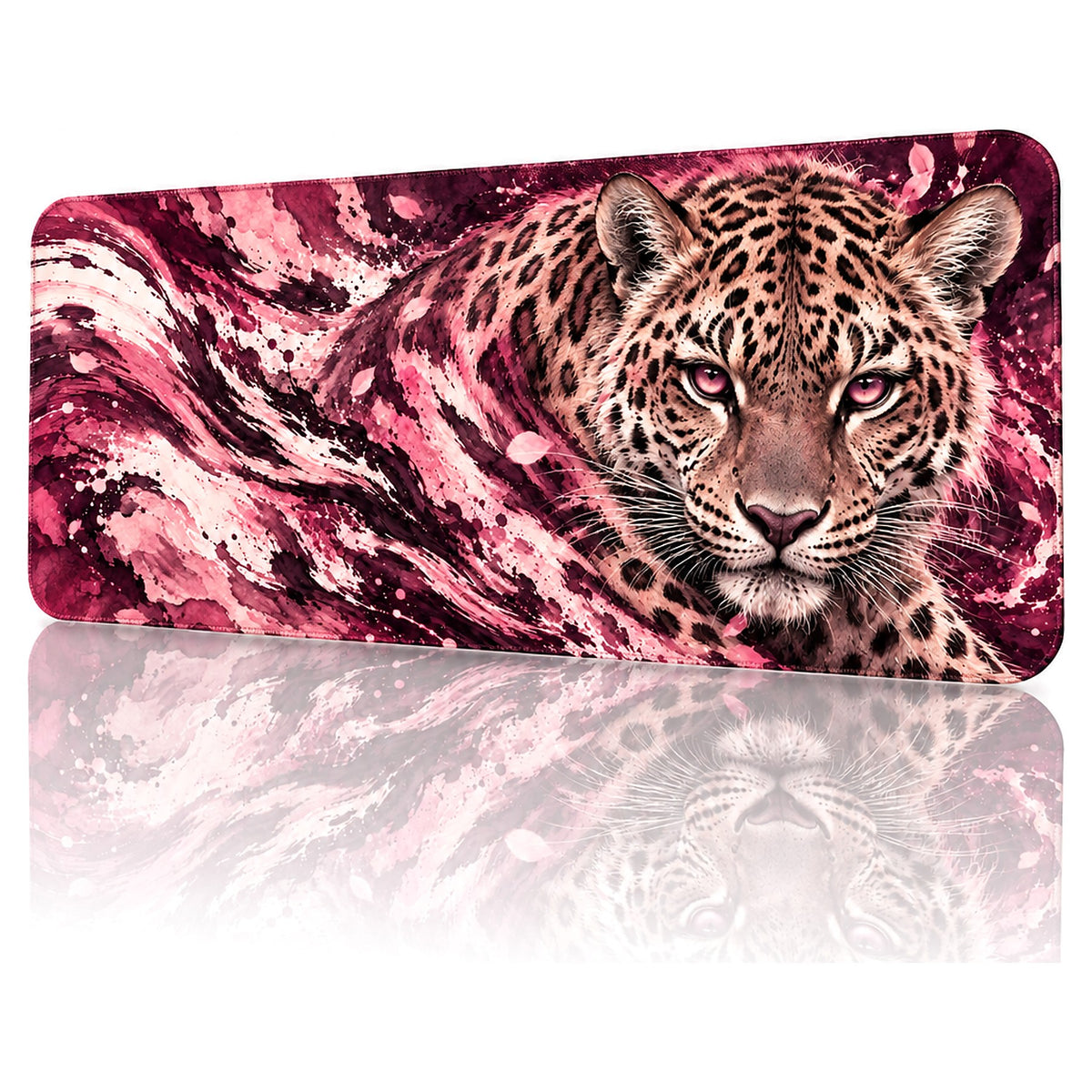 Pembe Leopar desenli 90x40 gaming mouse pad, pembe-bordo dalgalar içinde leopar, açılı görünüm ve dikişli kenar detayı