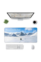 Penguen 90x40 cm gaming mouse pad kullanım görseli